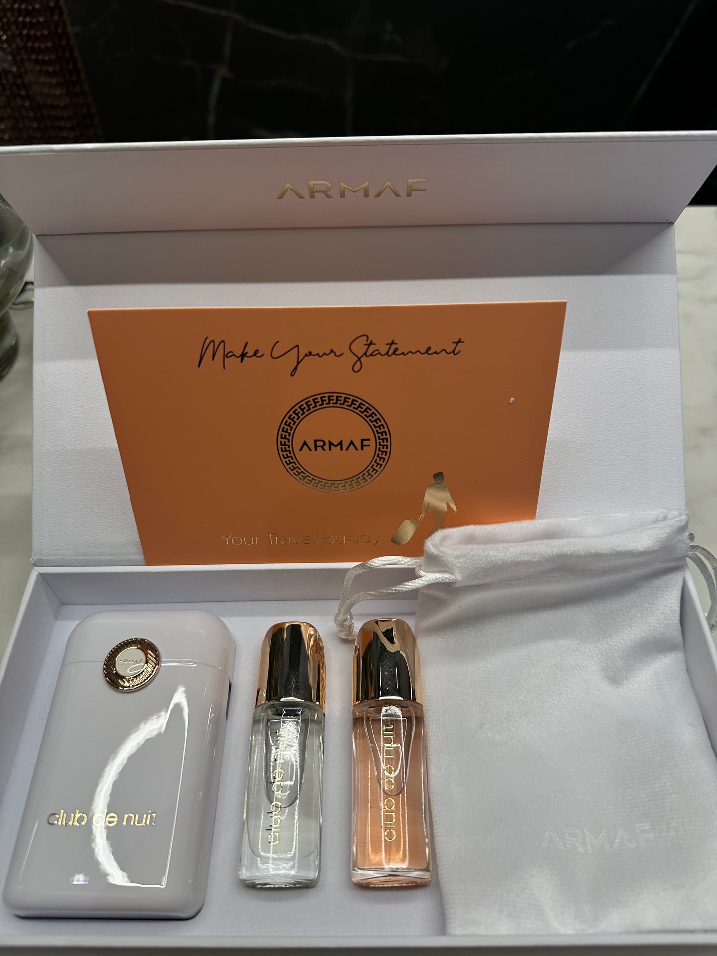 CLUB DE NUIT WOMAN TRAVEL SET